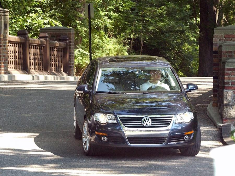  Volkswagen Passat 3.6 2006 года  (US) (фото 28 из 32)